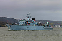 HMS Chiddingfold M37