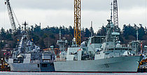 HMNZS Te Mana F111 & HMCS Vancouver FFH331