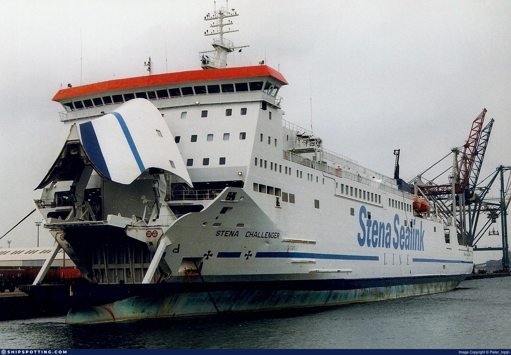 STENA CHALLENGER - IMO 8917388 -  - Ship Photos,  Information, Videos and Ship Tracker