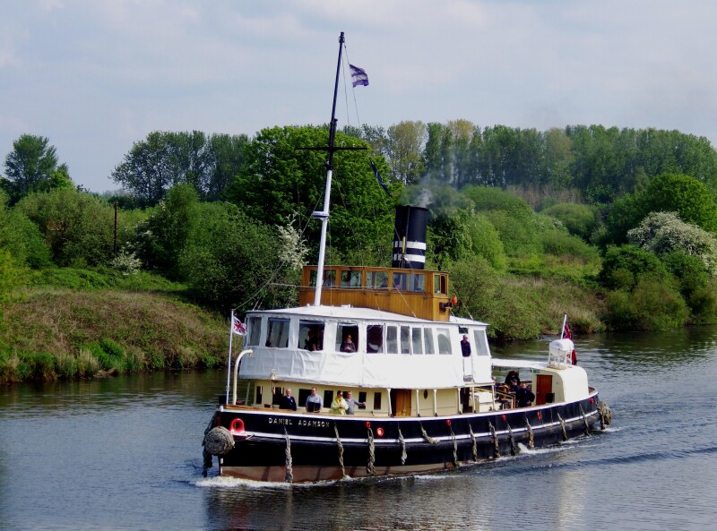 Steam Ships (Operating and Preserved)