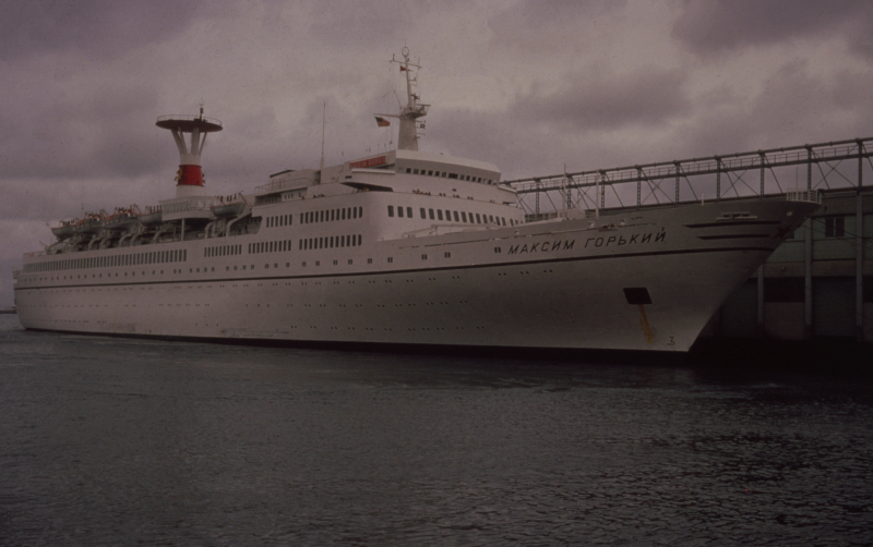 Cruise Ships and Liners built 1961-1970