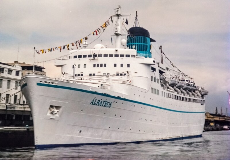 Cruise Ships and Liners built 1950-1960