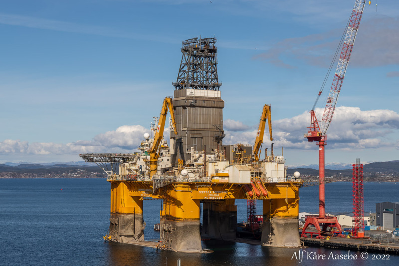 Drilling Rigs/Parts of Drilling Rigs
