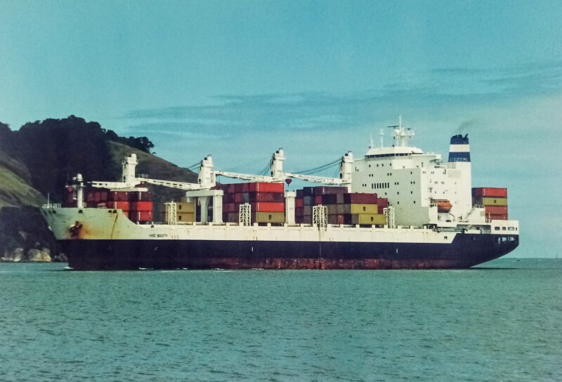 Containerships built 1981-1990